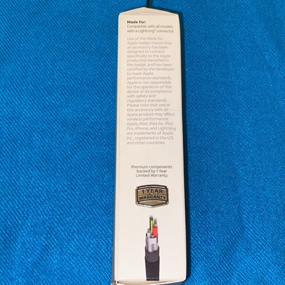 EUC! iPhone USB-A to Lightning Braided Cable (10 feet) - Picture 3 of 10